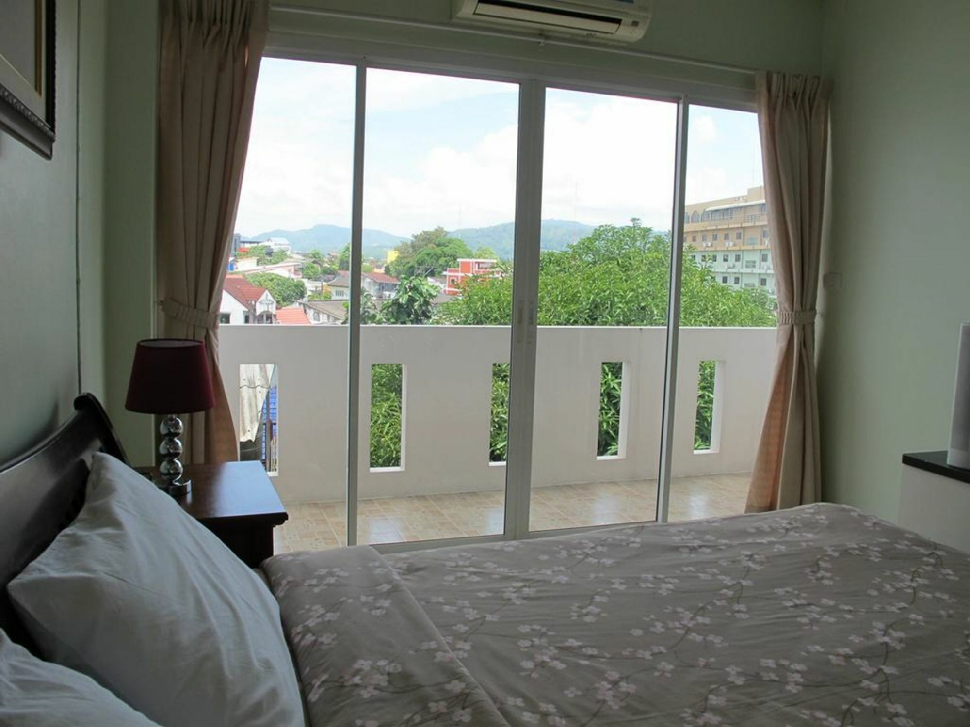 Machima House Hotel Phuket Екстериор снимка